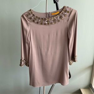 Alice and Olivia XS silk taupe mini dress